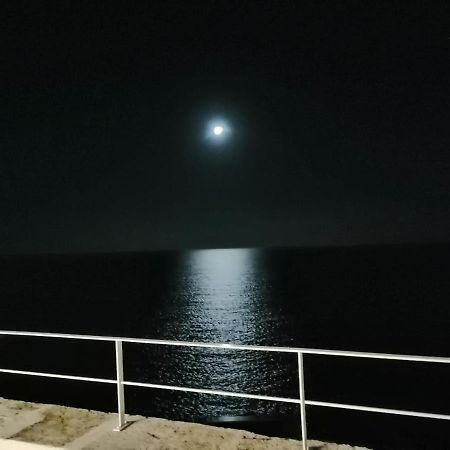 B&B Vistazzurra - Casa Saldarelli 焦维纳佐 外观 照片