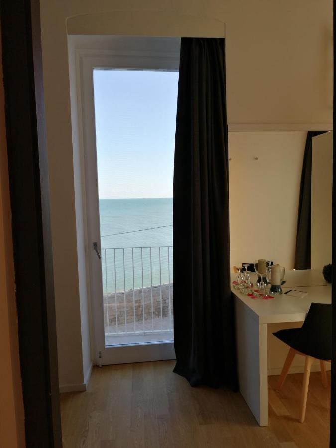 B&B Vistazzurra - Casa Saldarelli 焦维纳佐 外观 照片