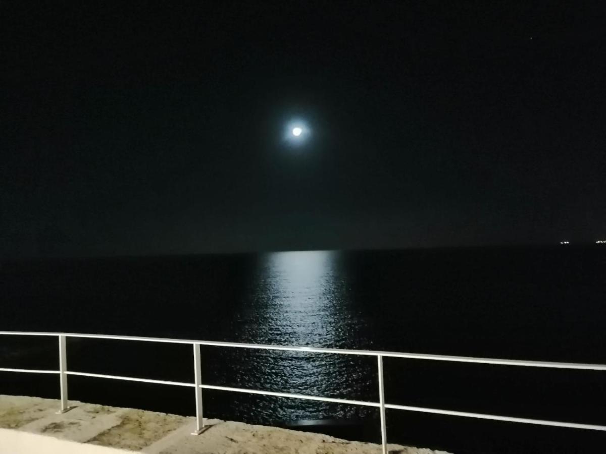B&B Vistazzurra - Casa Saldarelli 焦维纳佐 外观 照片